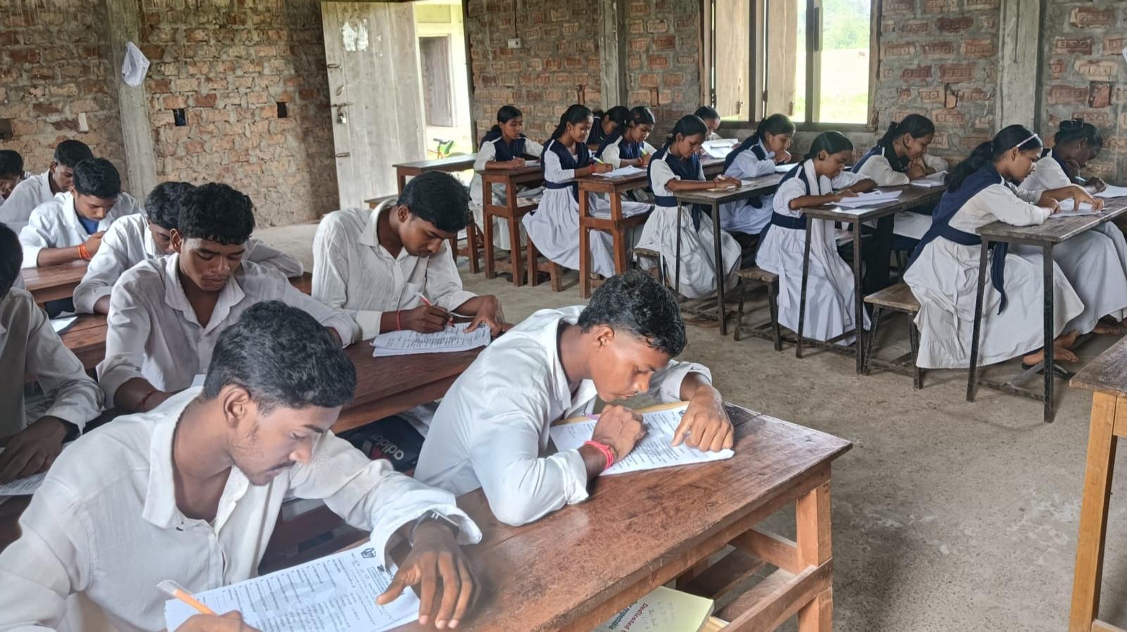 সংযুক্ত ছবি